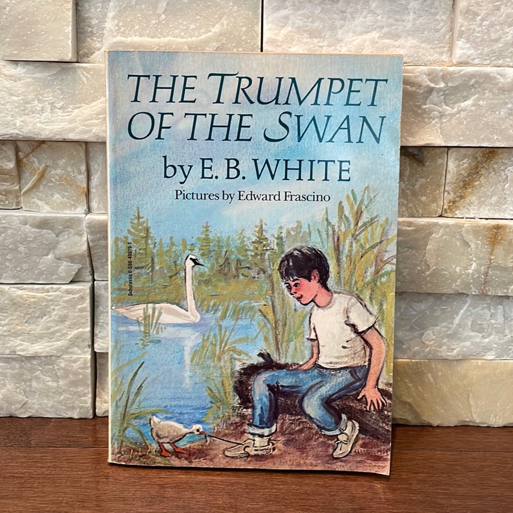5/$25 The Trumpet of the Swan